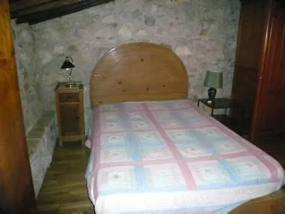 Podere La Serra אכסניה